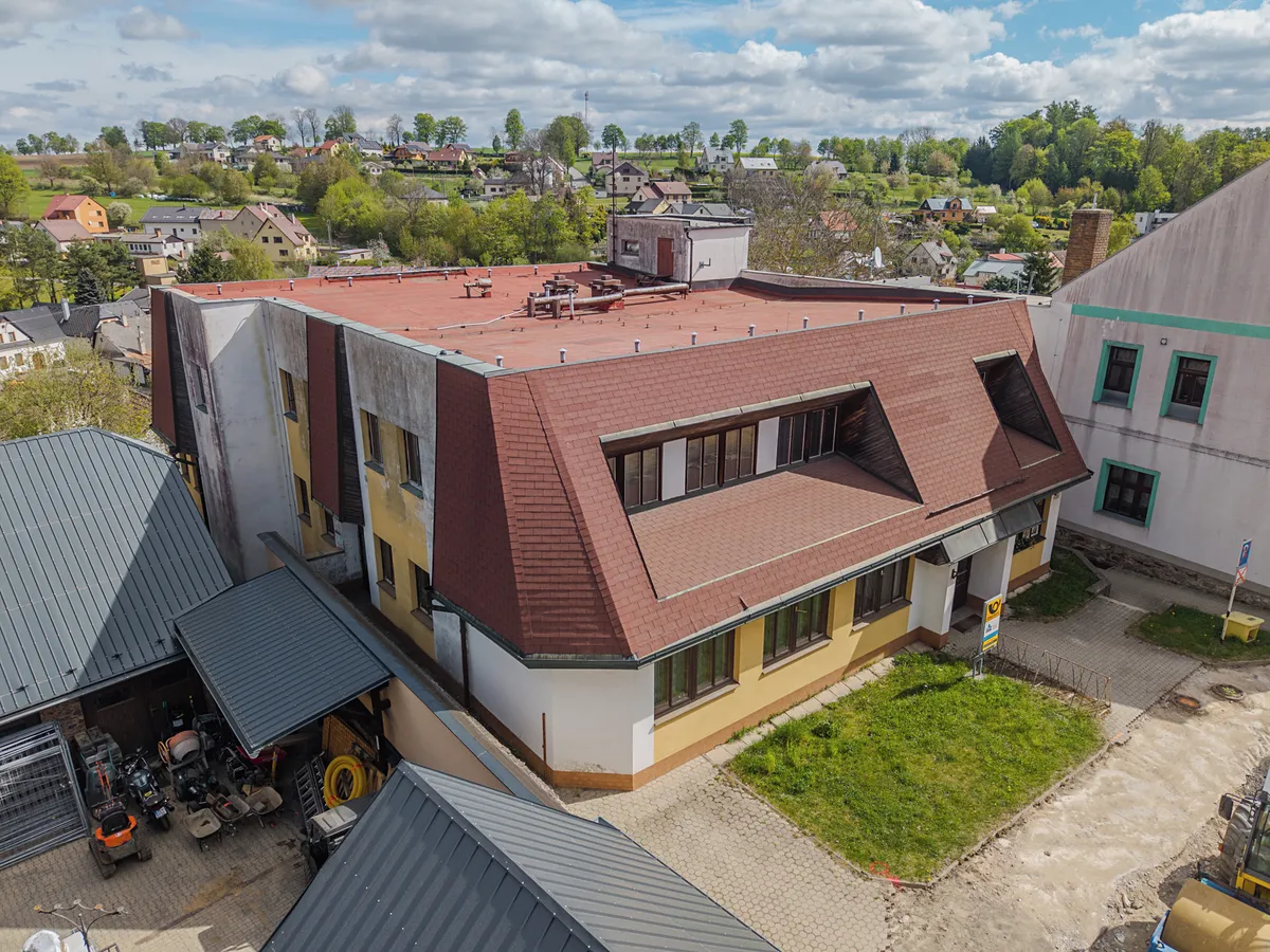 Prodej obchodního prostoru 955 m²